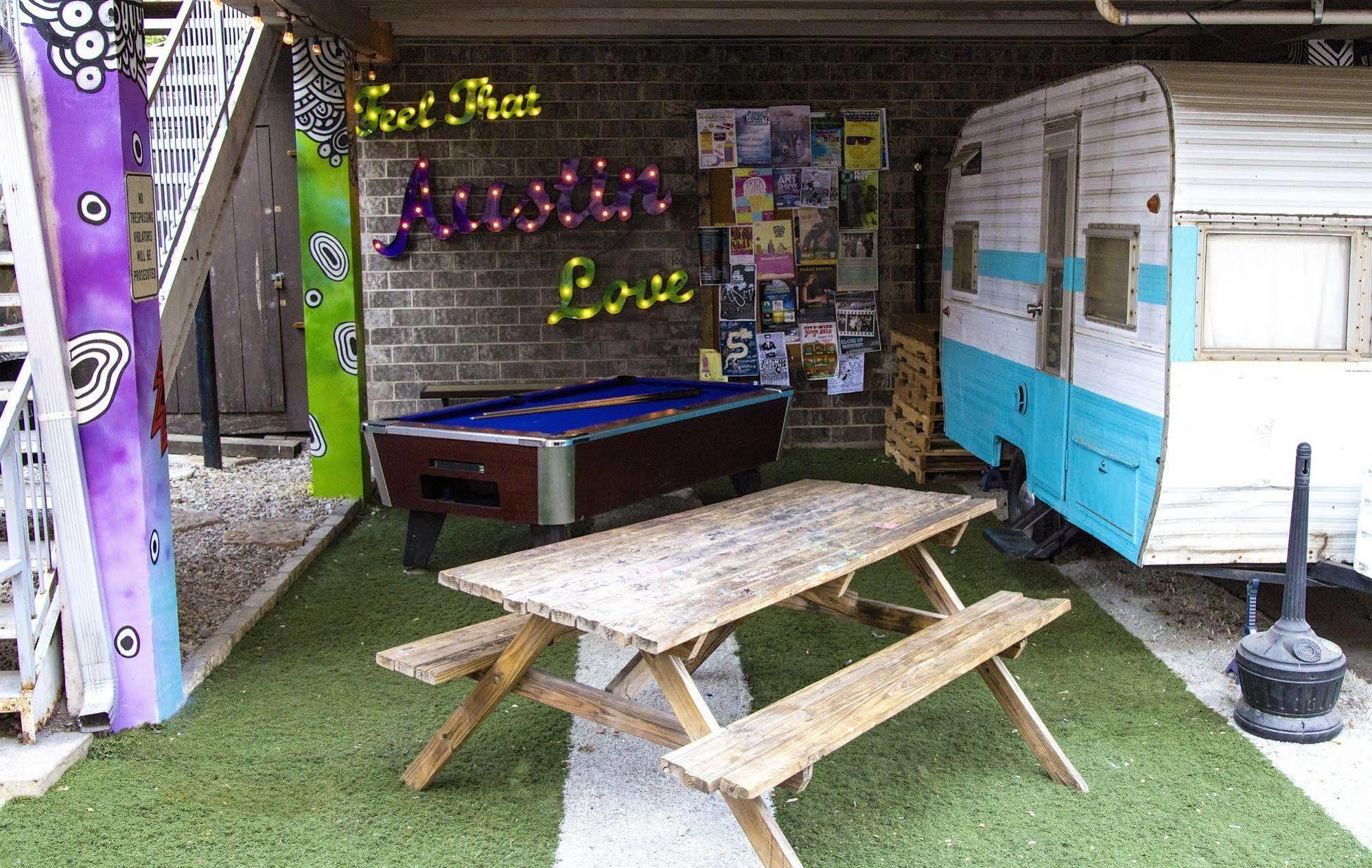 Drifter Jack'S Hostel Остин Екстериор снимка
